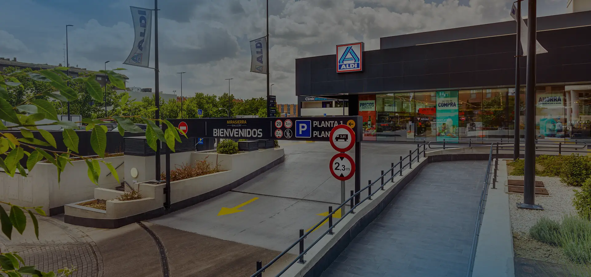 fondo slider parking mirasierra